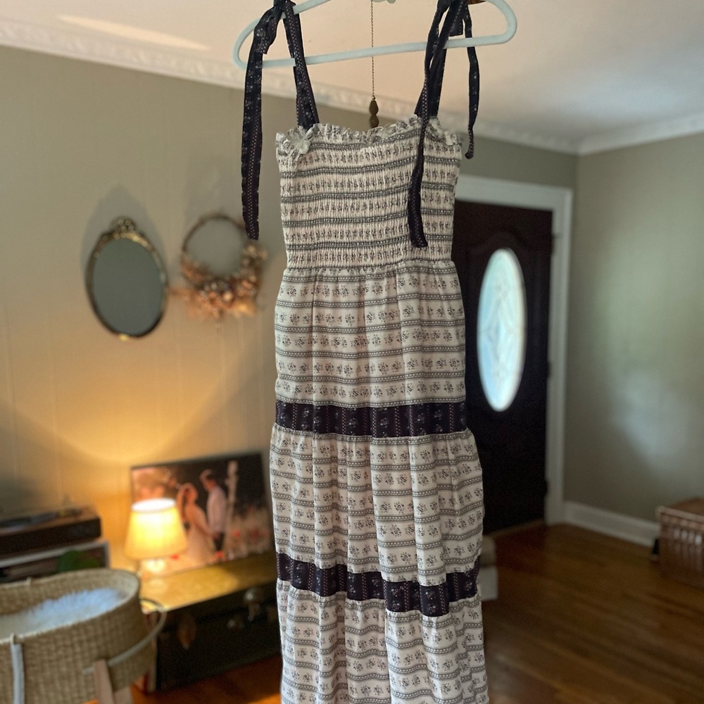 Neuflora Maxi Dress with Shoulder Ties